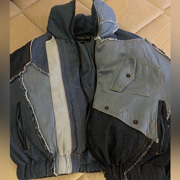 Multi color blue jean jacket - Picture 3 of 3